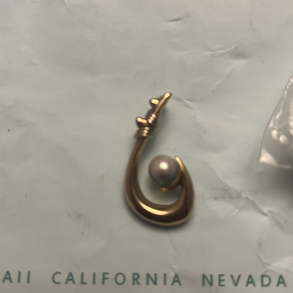 14k Gold Mens Anchor Pendant with pearl - Picture 2 of 3